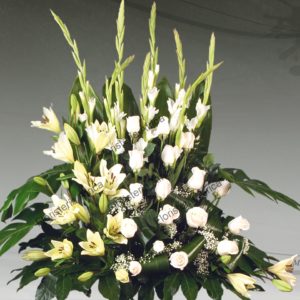 Centro floral funerario modelo A4