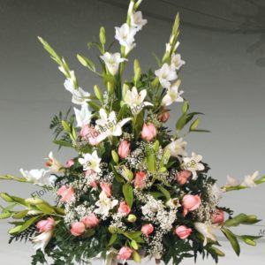 Centro floral funerario modelo A5