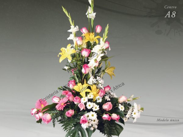 Centro floral funerario modelo A8